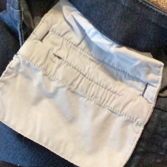 St John’s Bay medium dark wash denim Jean capris Woman’s size 12 - Picture 13 of 13